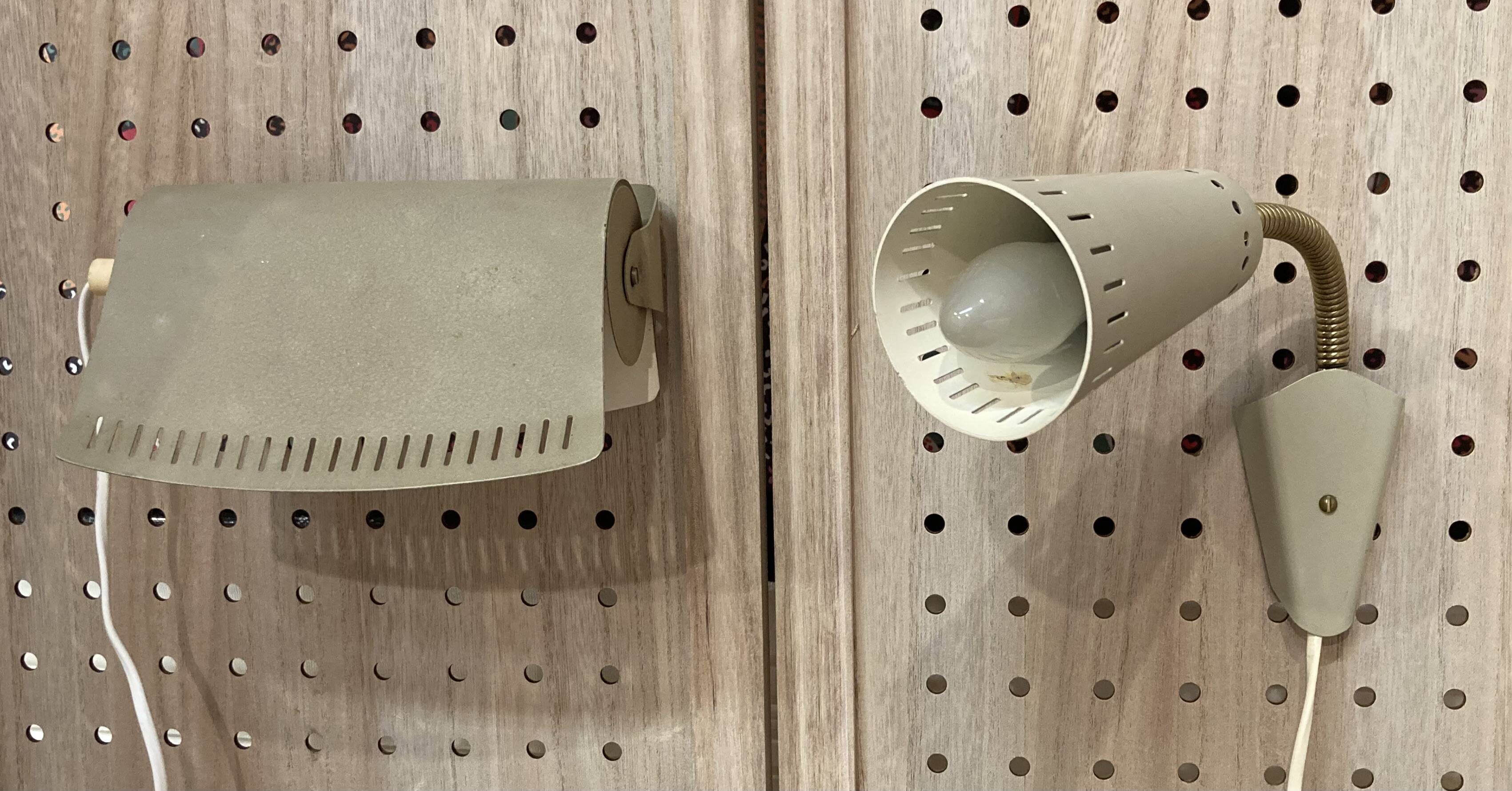 Paire d'appliques modulables design scandinave 1950.