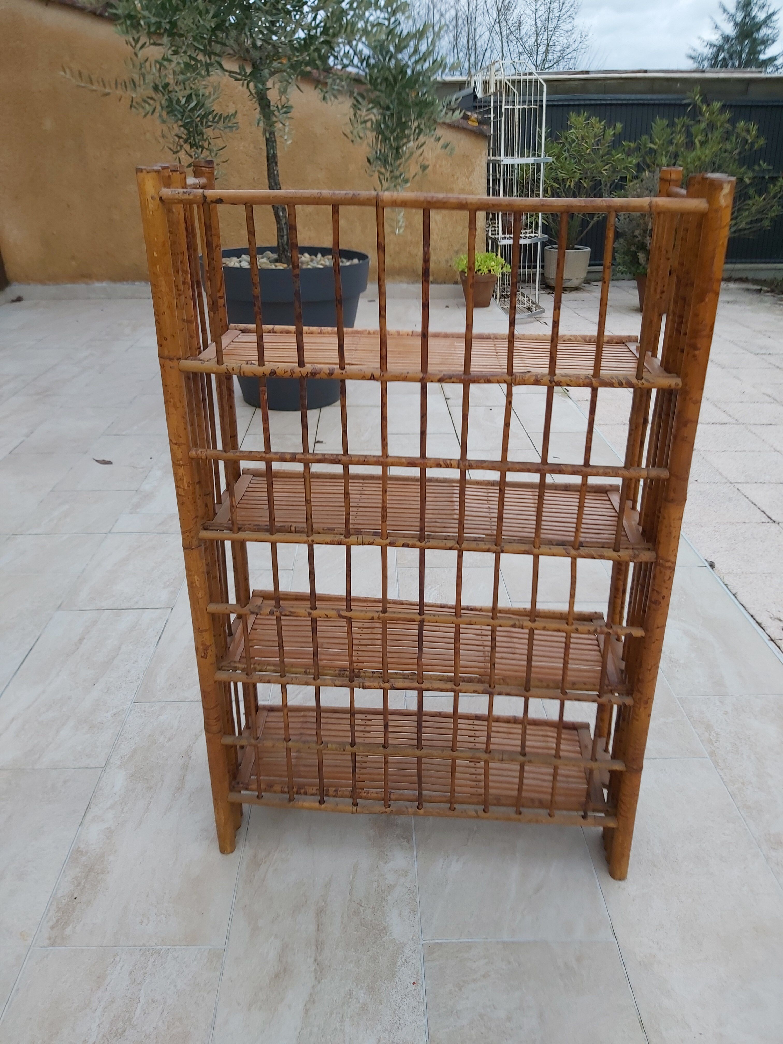 Étagère pliable en bambou et rotin