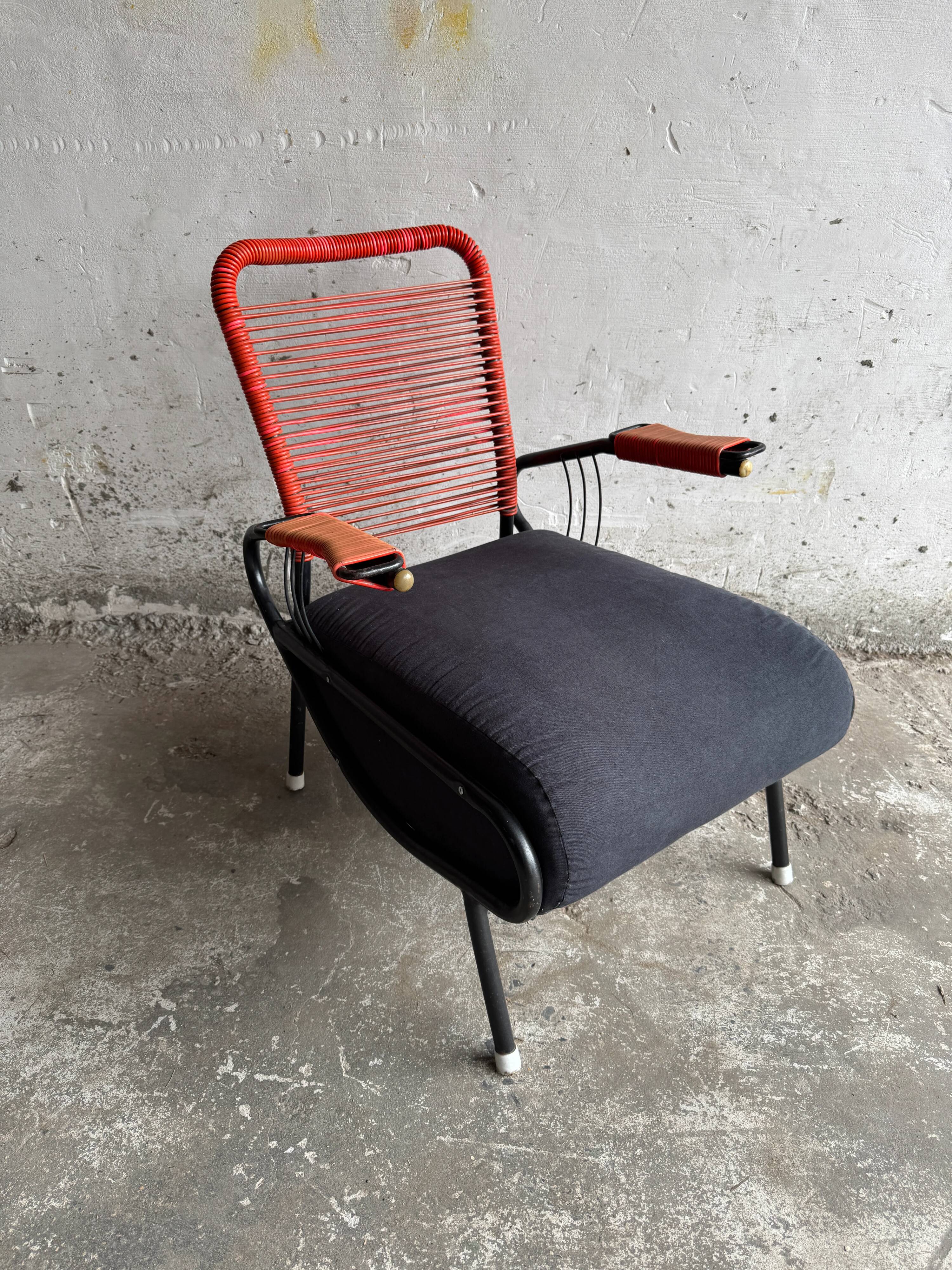 Vintage Scoubidou armchair – French design from the 1950s