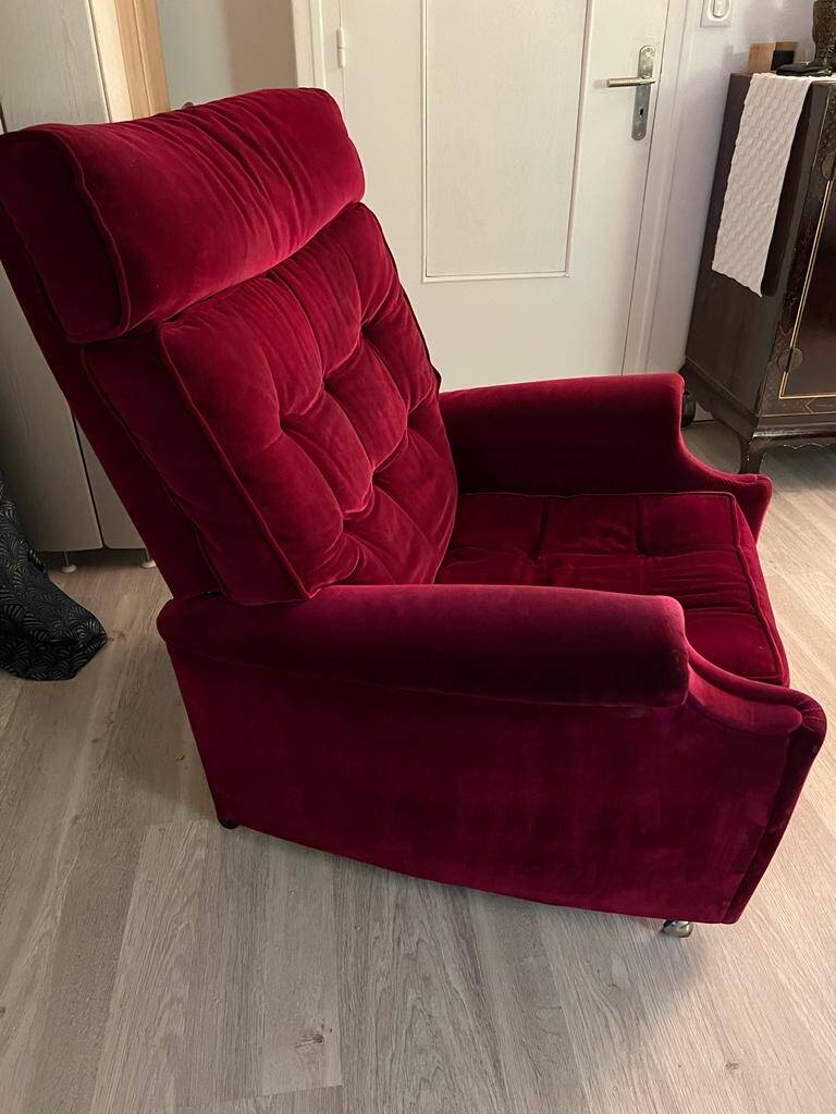 Vintage Parker Knoll red velvet recliner chair circa 1970