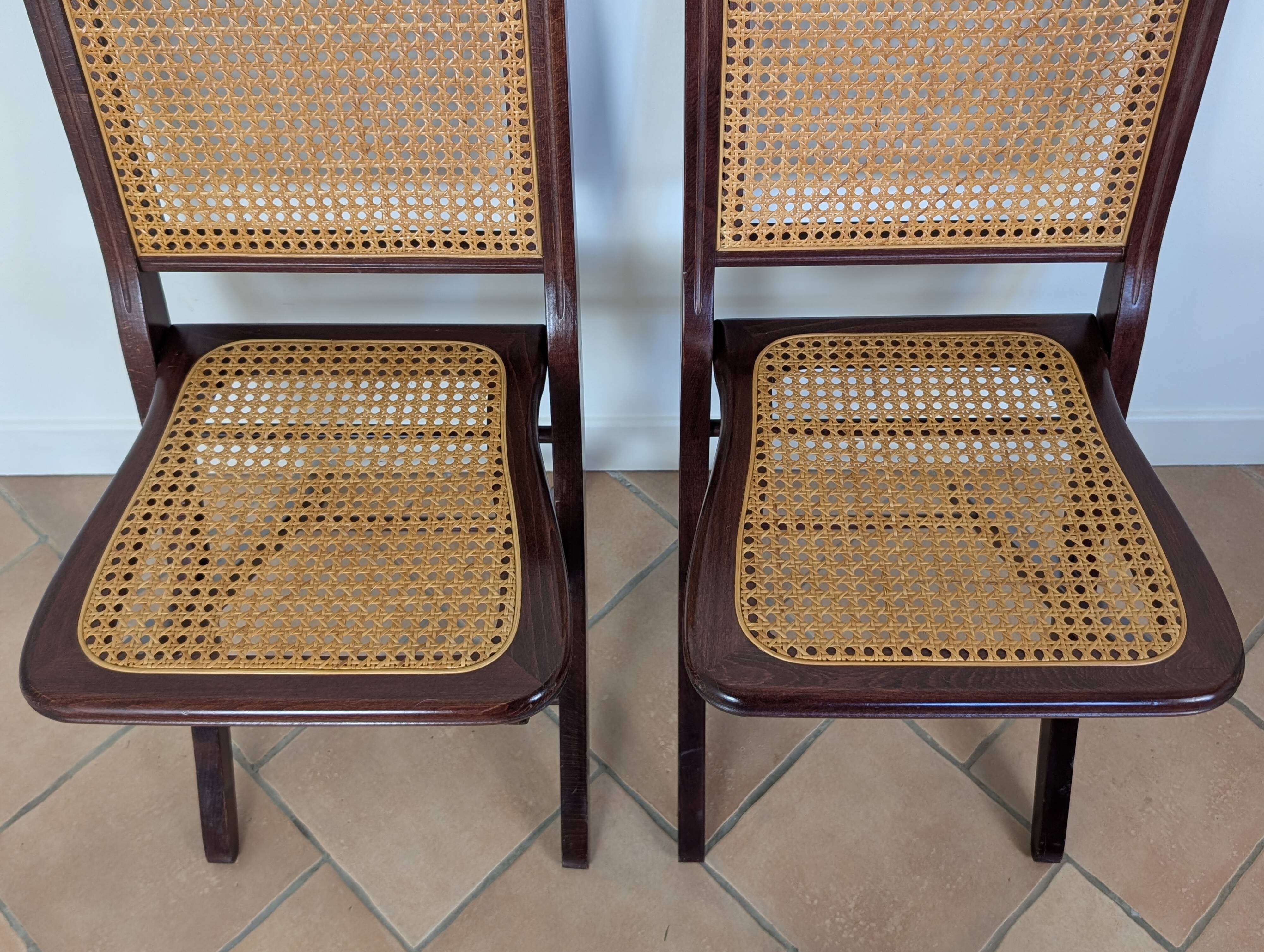 Set of 5 caned chairs