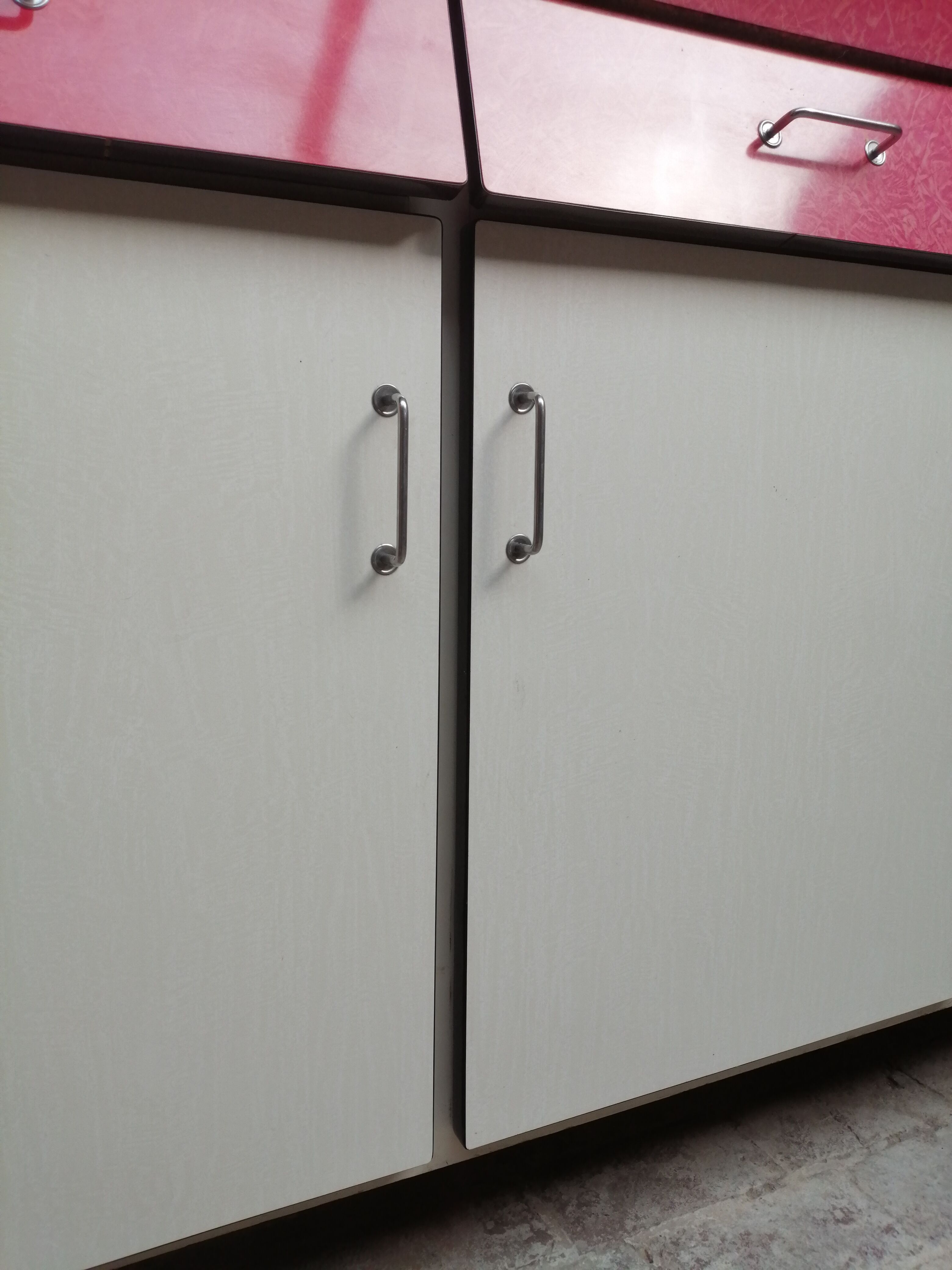 Kitchen buffet in formica 50s