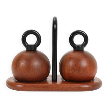 "Ball Boy" teak pepper mill & salt mill set by Richard Nissen / Carsten Jørgensen for Bodum / Danish modern design / postmodernism / 1980s