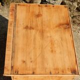 Ancien petit buffet / Meuble de métier de coiffeur en sapin
