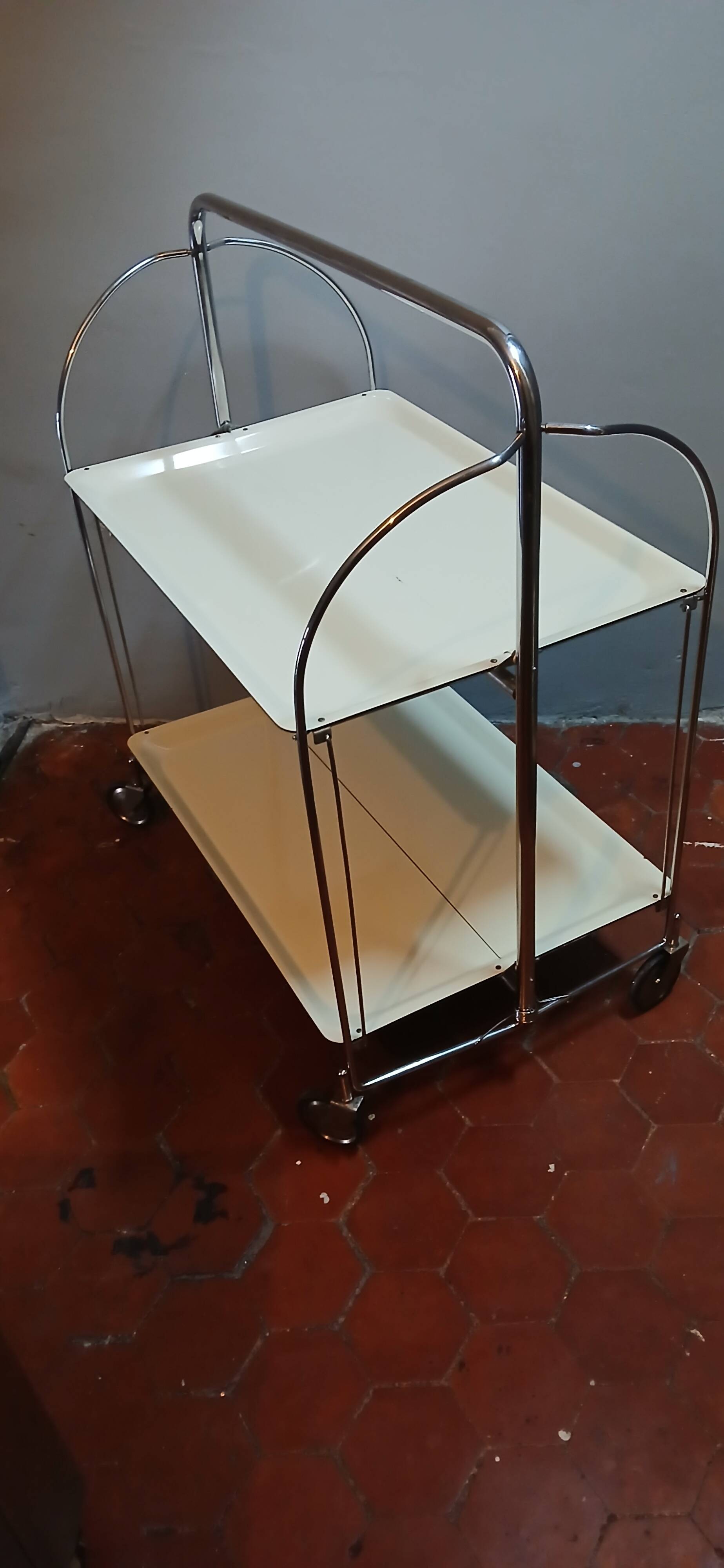Desserte pliante sur roulettes, années 70