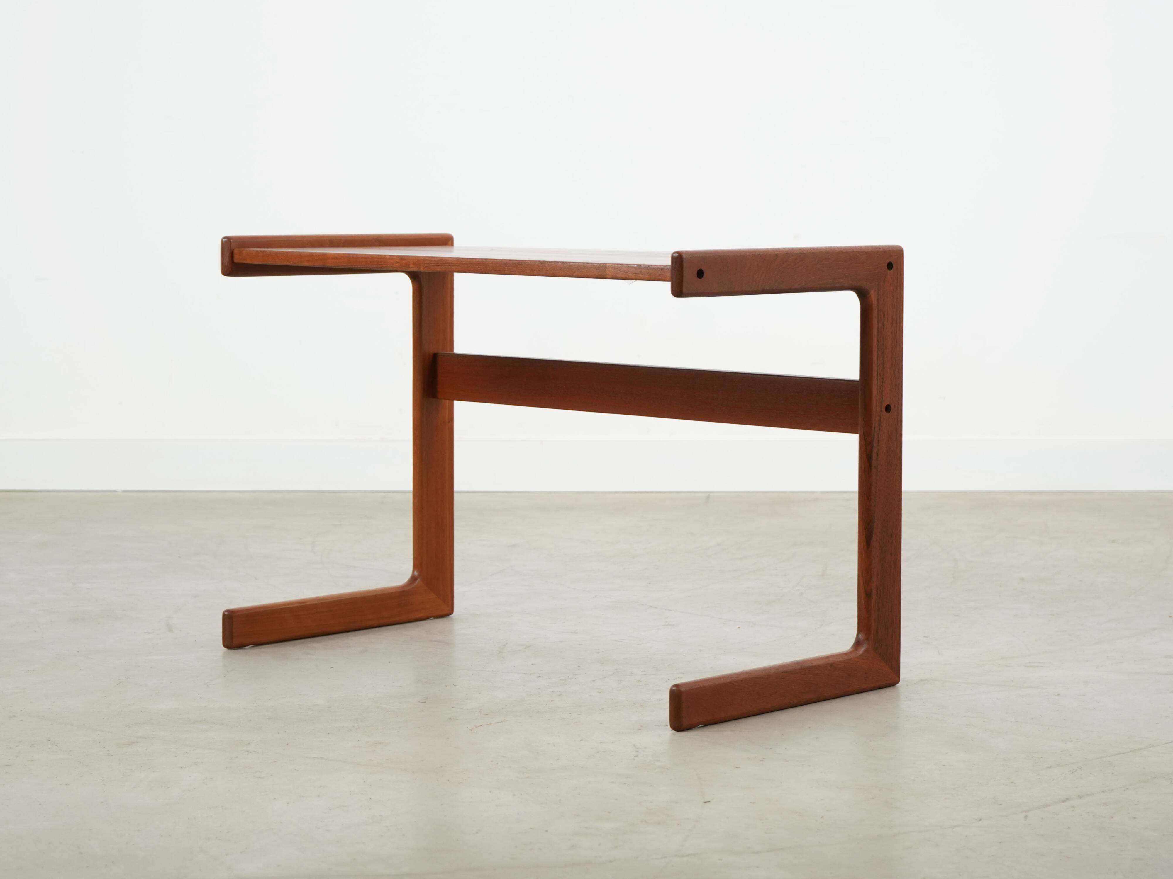 Teak coffee table, Danish design, 1970s, production: Denmark