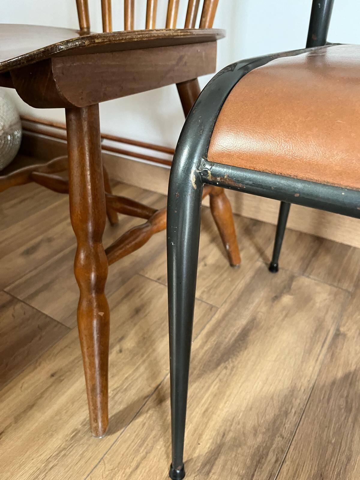 Set of 4 mismatched chairs