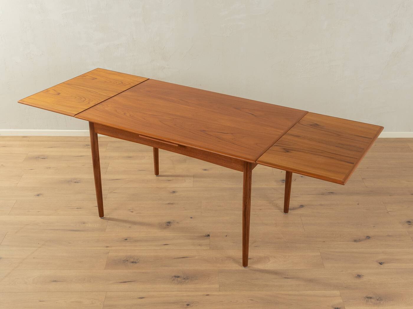Table à manger des années 1960