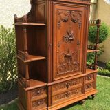 Cupidon exceptionnel cabinet en noyer style Louis XVI