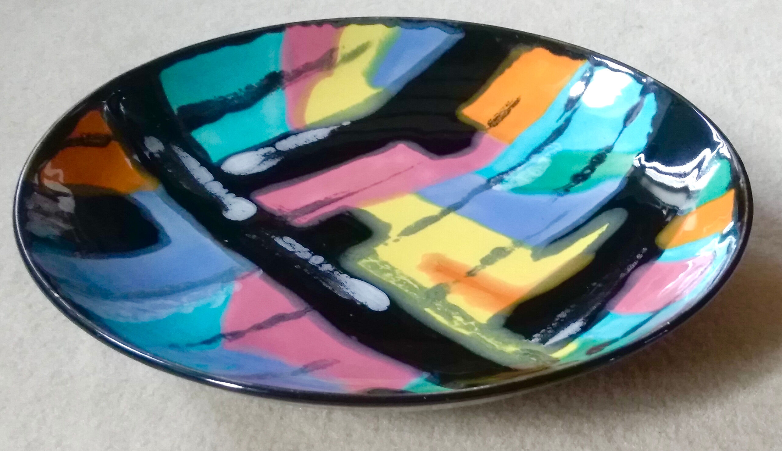 Longwy ceramic dish decorated Pigalle numbered