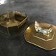 Box in solid brass octagon shape bird decoration 14,8cm