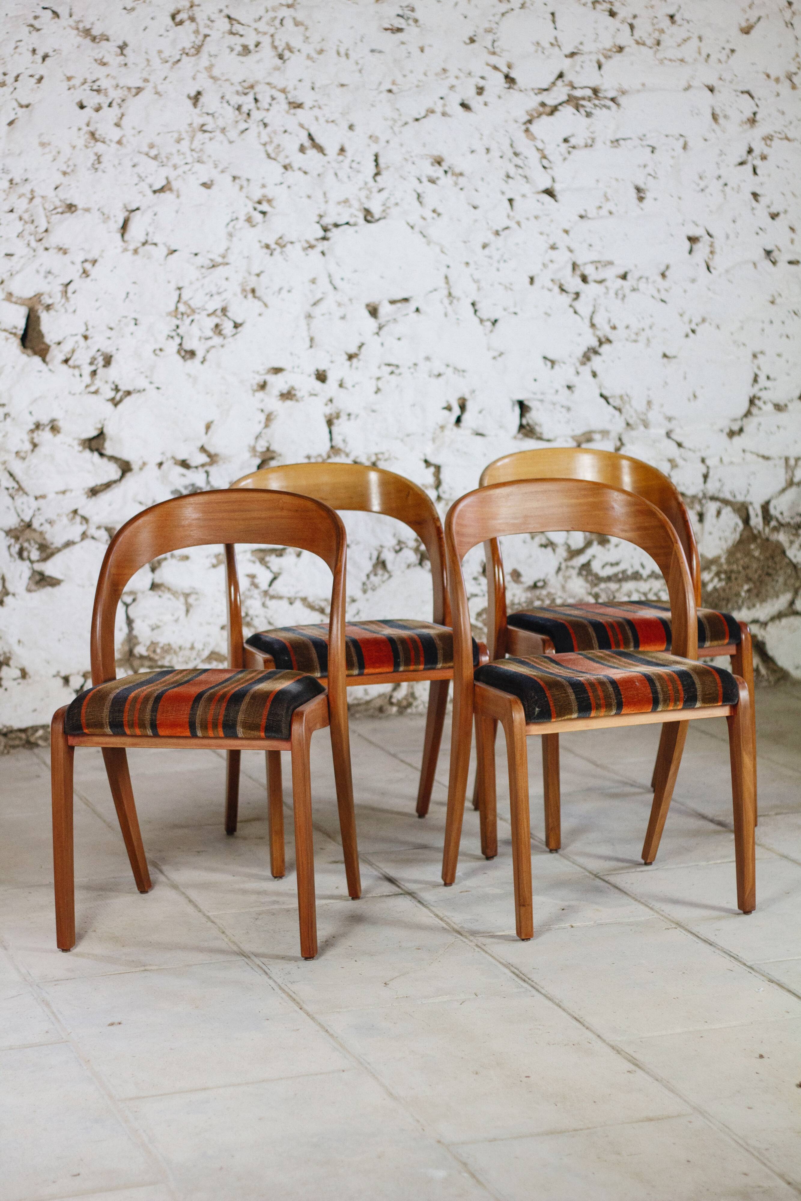 4 Gondola chairs by Baumann, 1960
