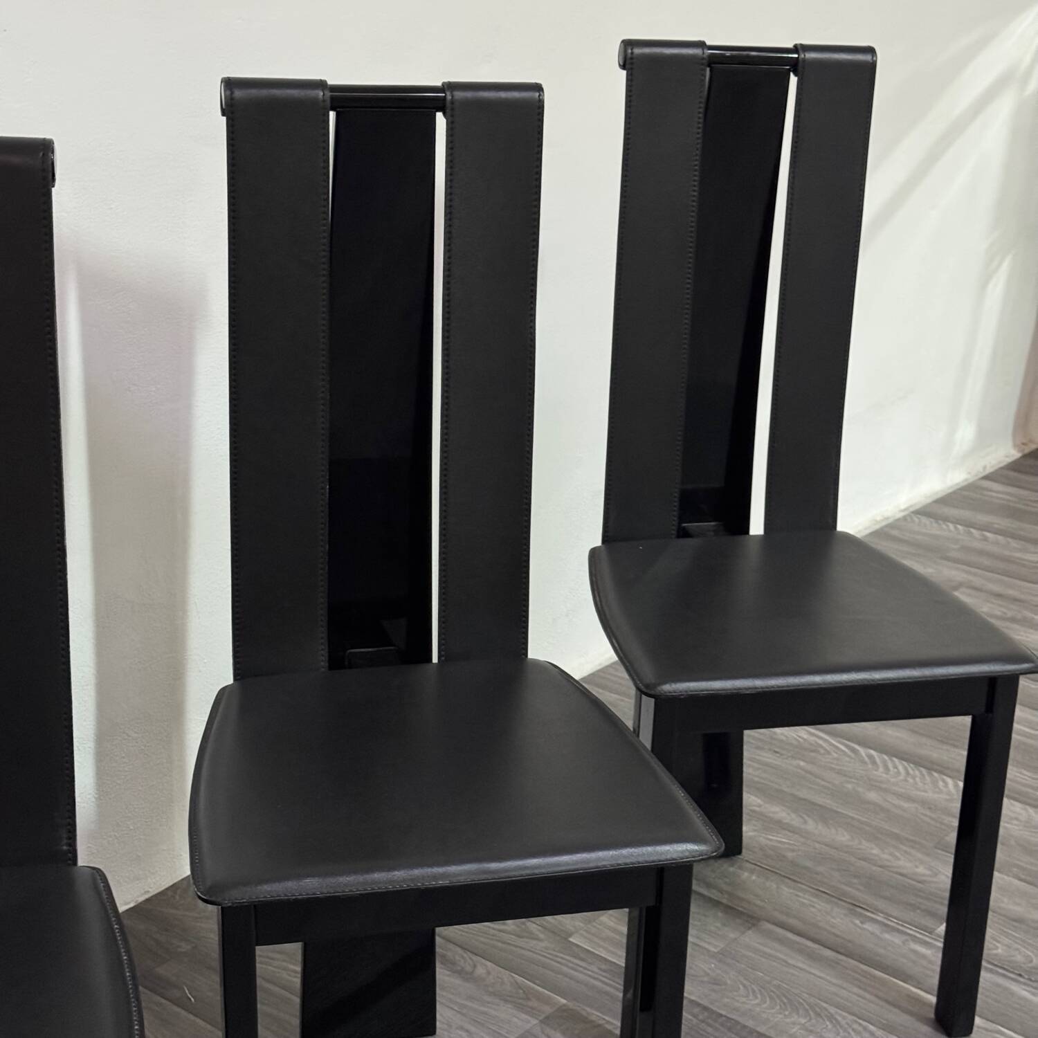 Set 4 Sedie Da Pranzo Postmoderne Design Anni ‘80 Modernariato
