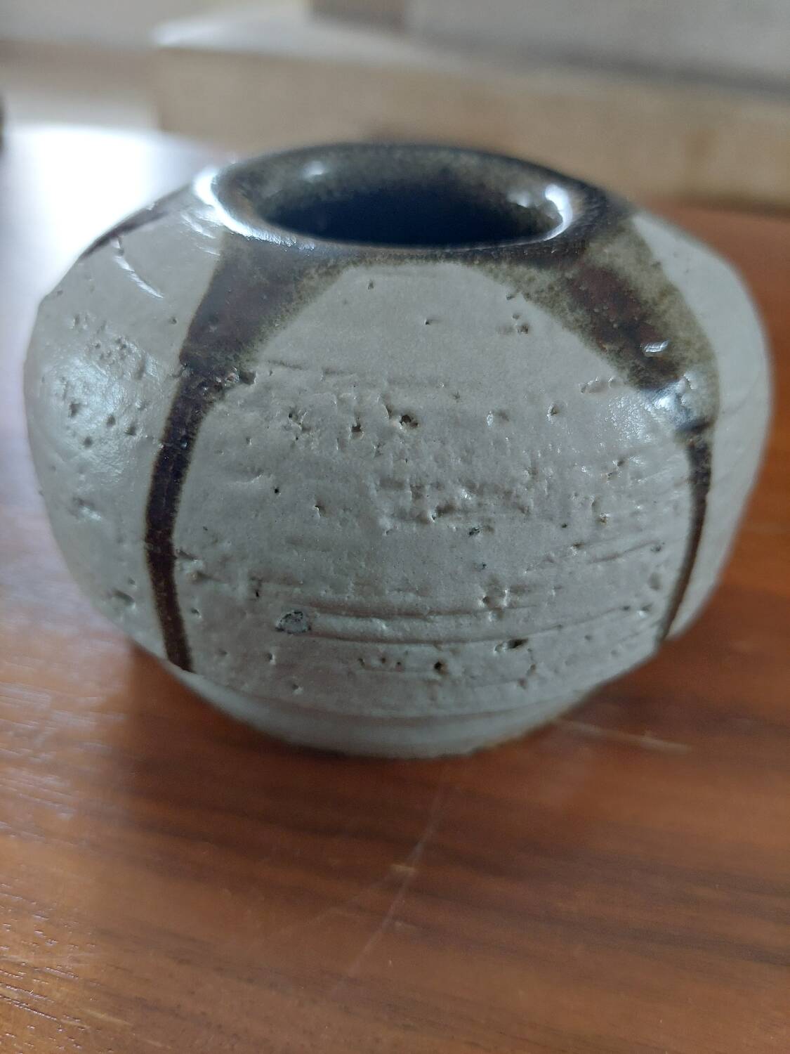 Petit vase en céramique