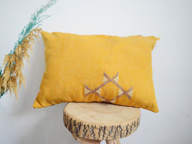Moroccan cactus silk pillow