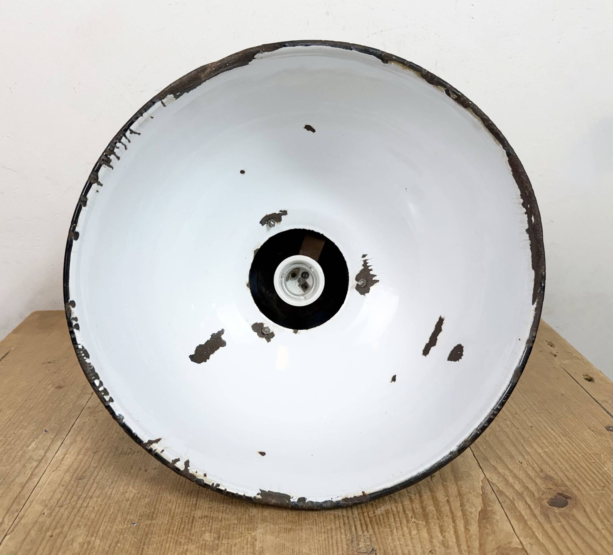 Industrial Grey Enamel Bauhaus Pendant Lamp, 1930s