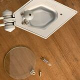 White pyramid desk lamp embnched white pyramid Lungean and Pellmann 1980