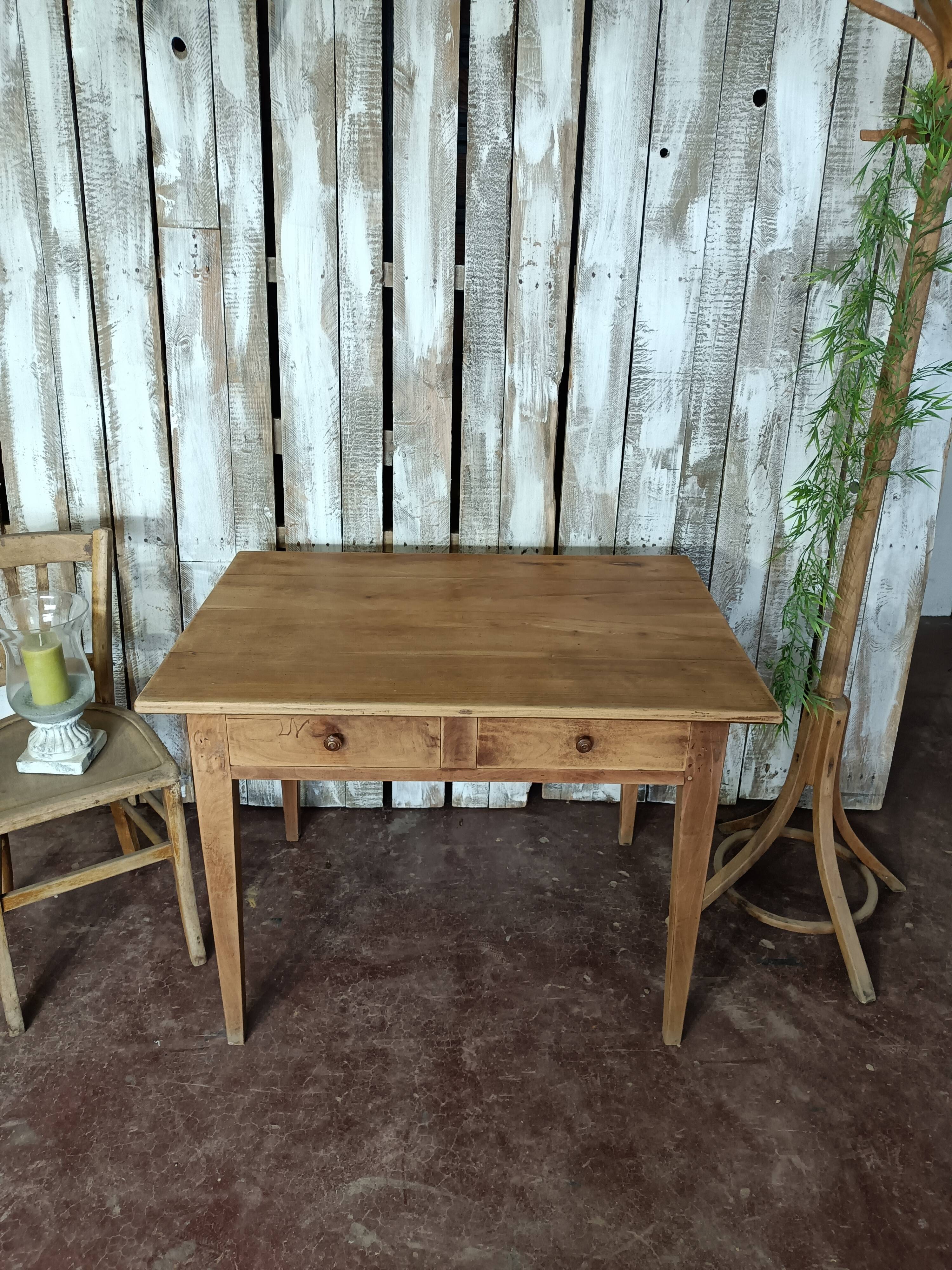 Table de ferme