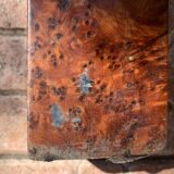 Rectangular coffee table in cedar magnifying glass