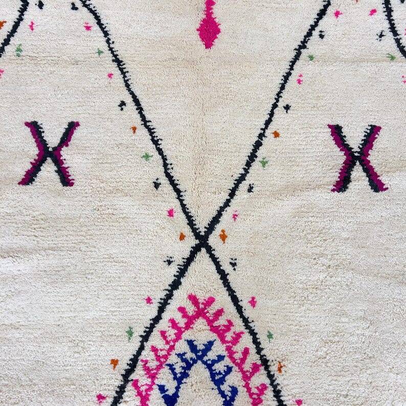 Moroccan handmade rug 200cm x 300cm