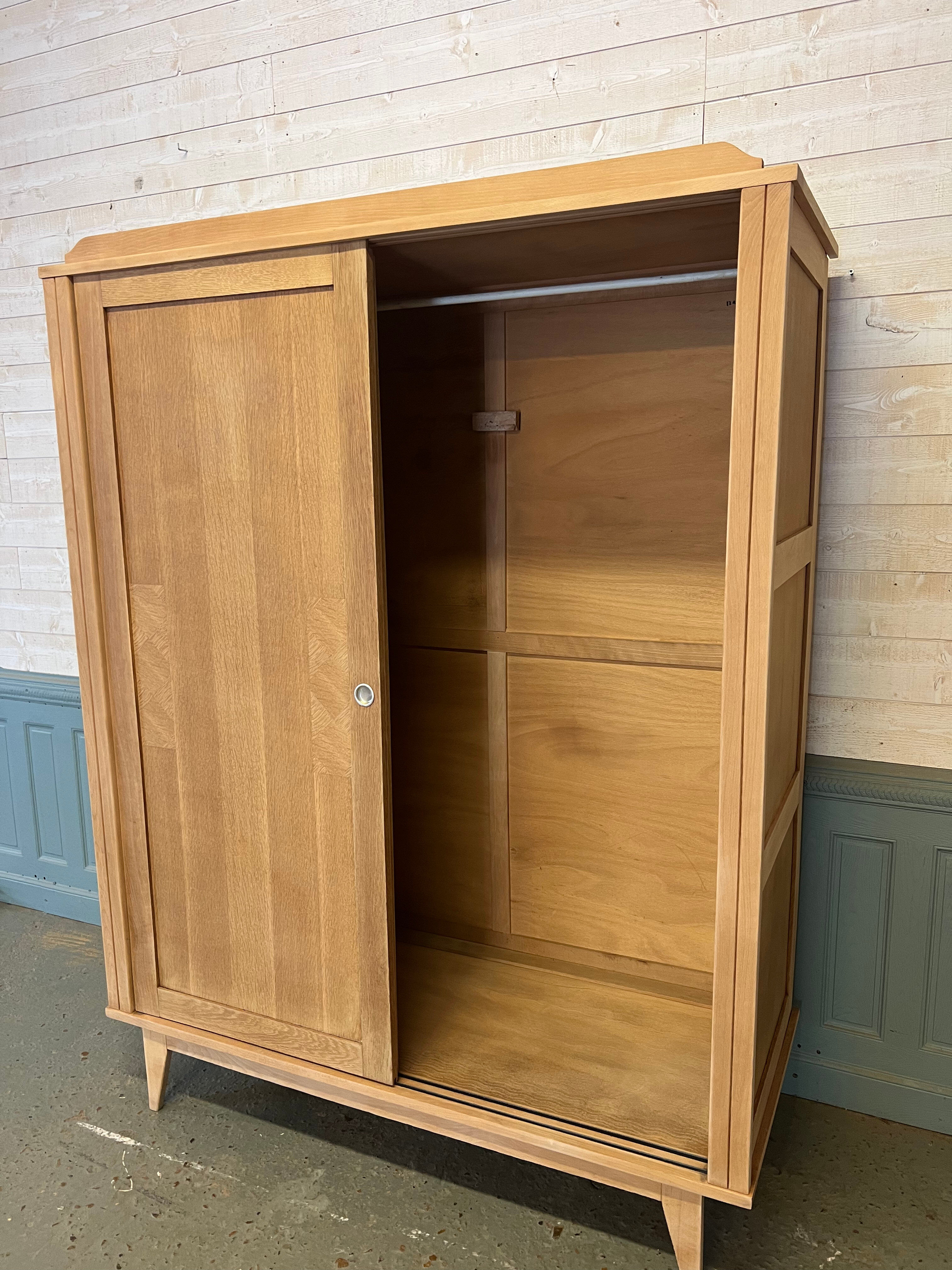 Vintage sliding wardrobe, detachable.