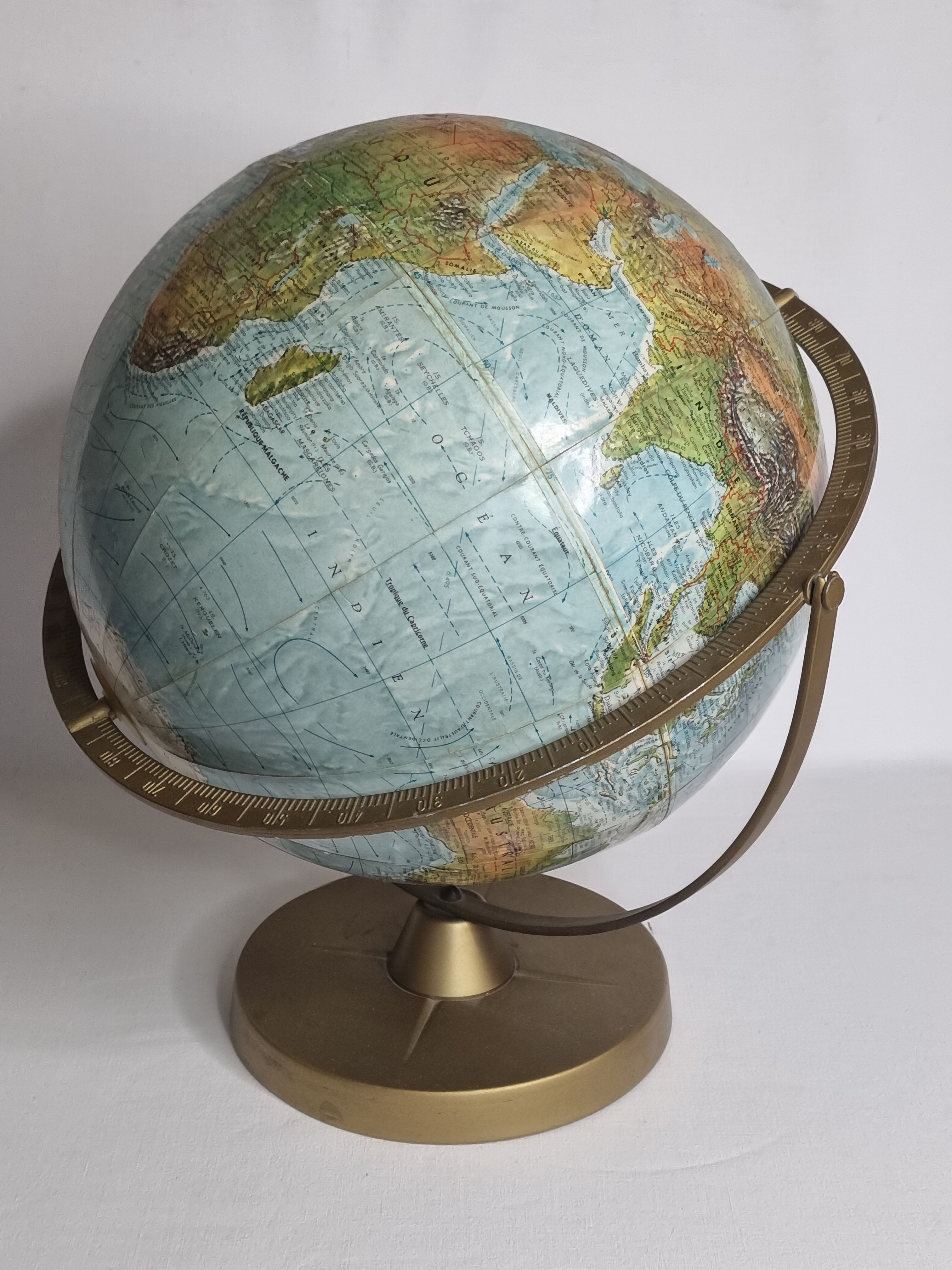 Globe in relief, Scan-Globe Denmark, gyroscope, 30 cm