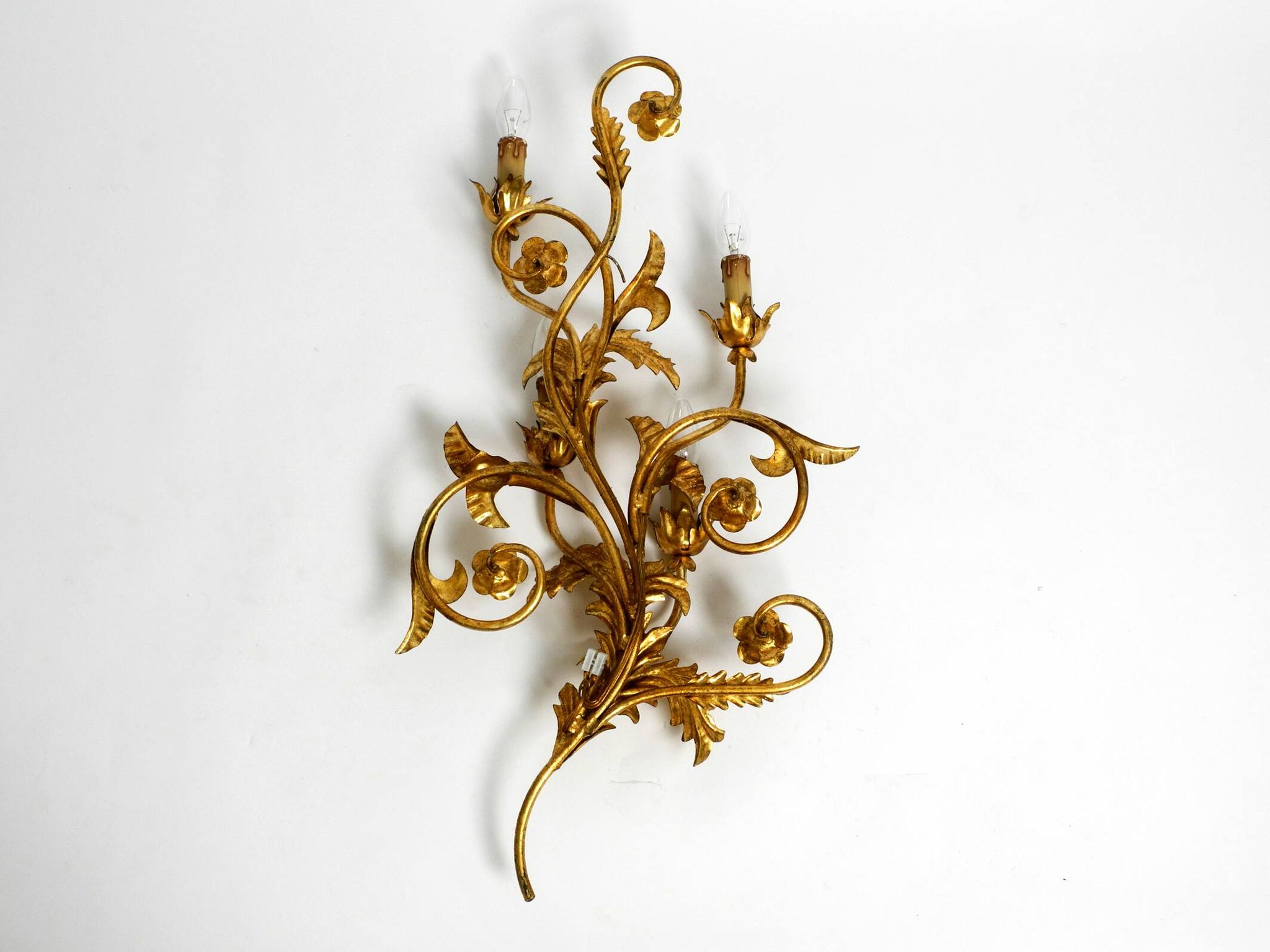 XL 1960s Italian gold-plated wall lamp with four sockets | heigh 80ccm
