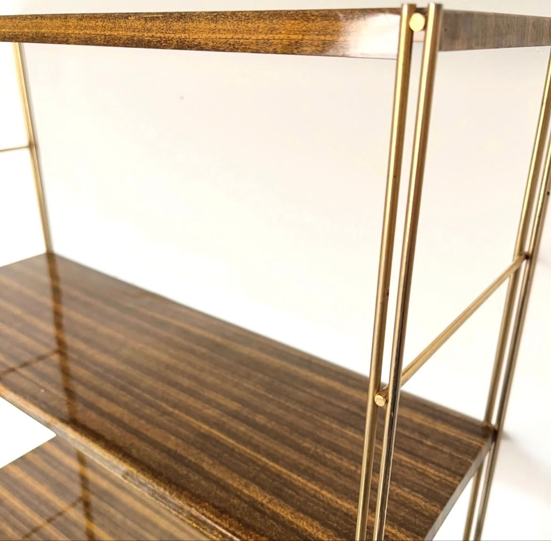 Étagère string filaire vintage