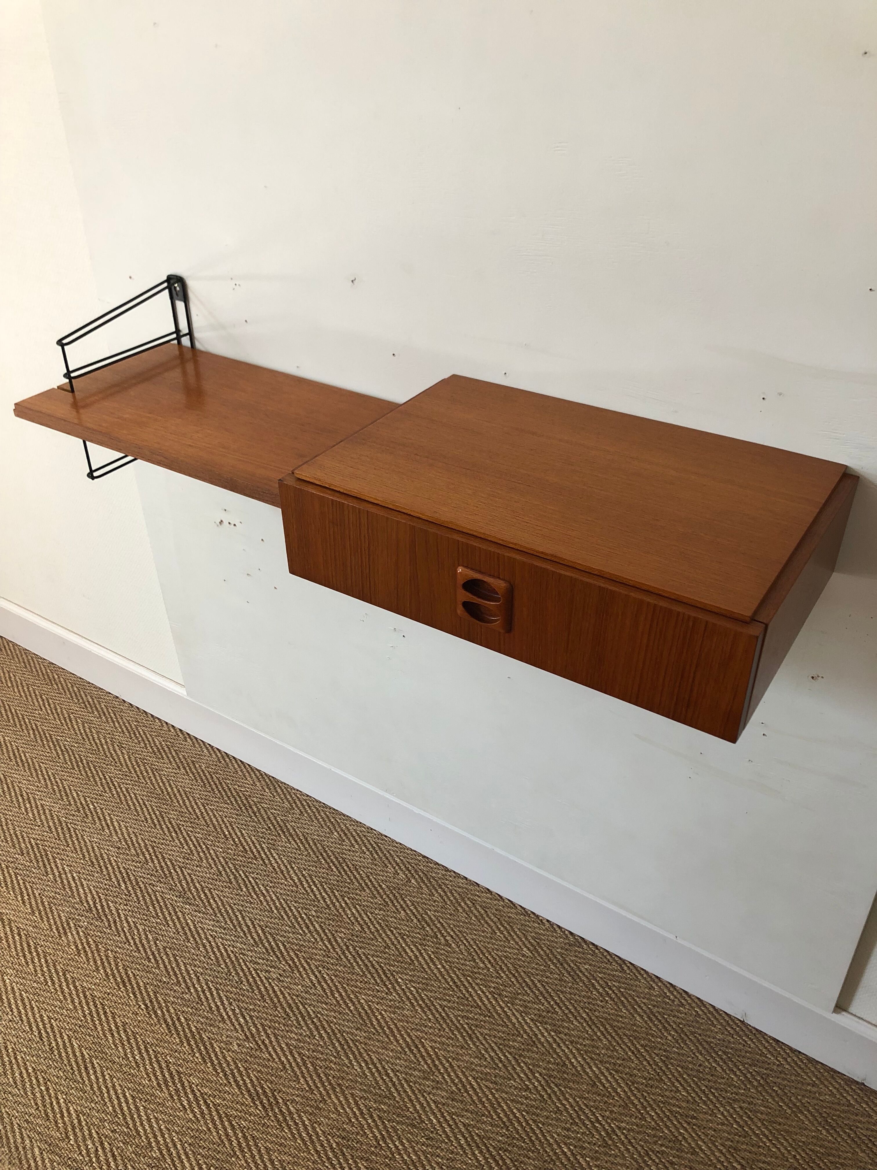Wall console