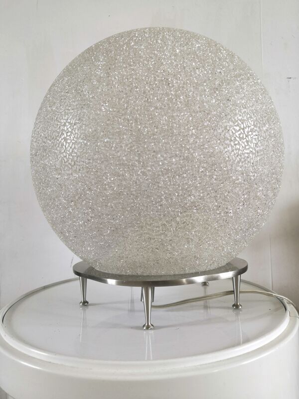 Lampe Lumen Center Italia modèle IceGlobe design Villa Tosca