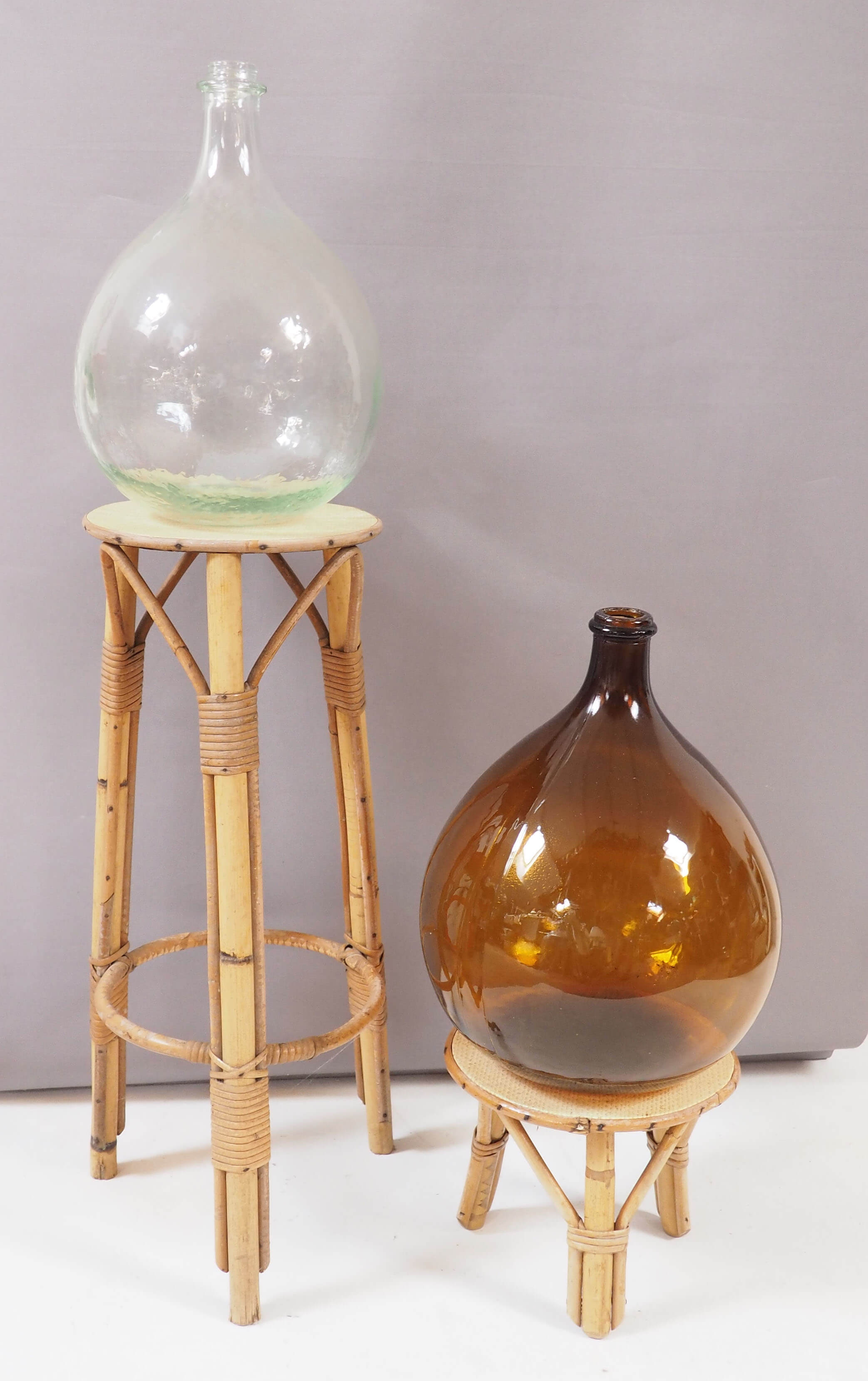 Demijohn amber