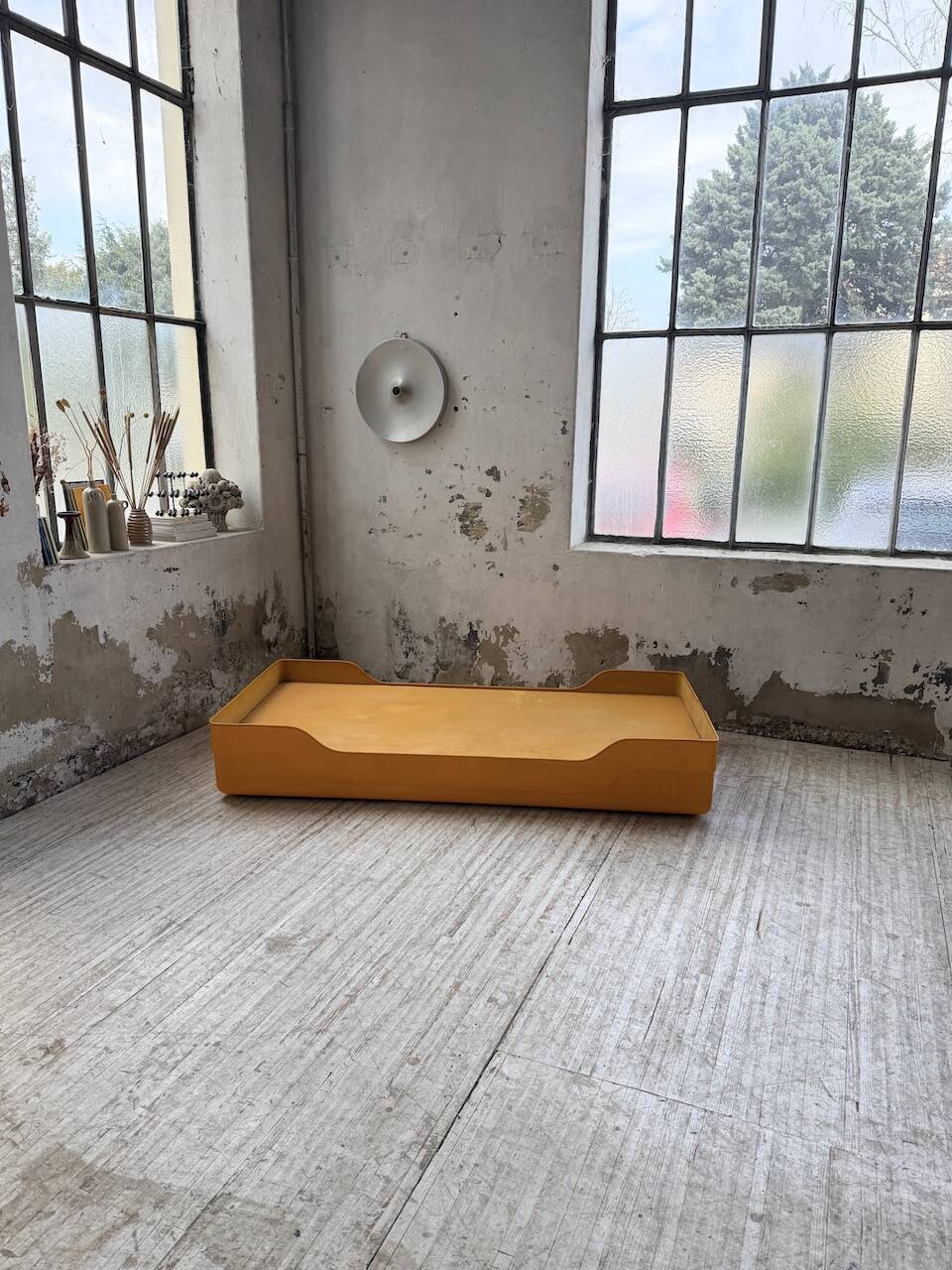 Ozoo single bed by Marc Berthier for Roche Bobois, 1967