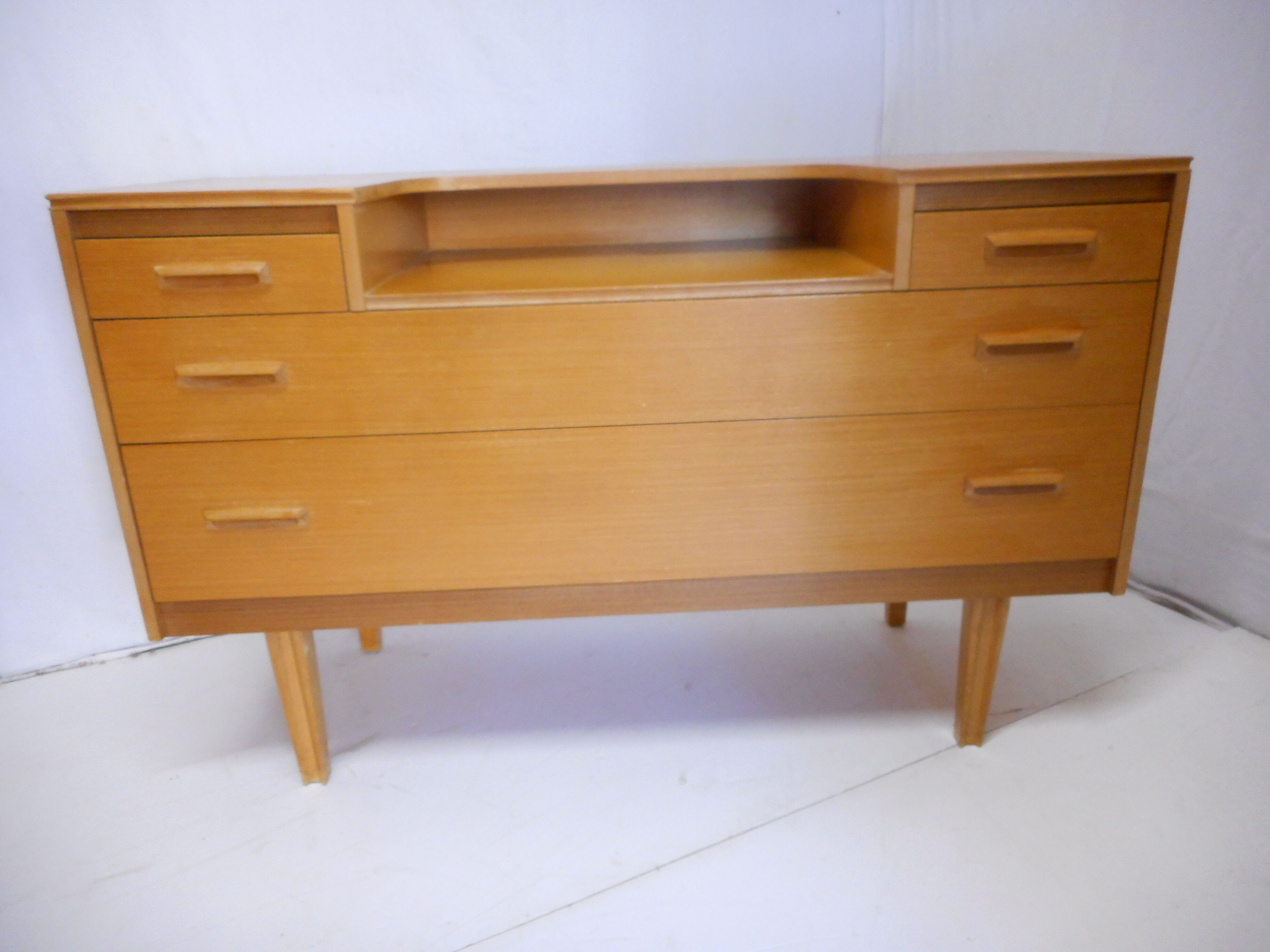 Blond oak dresser