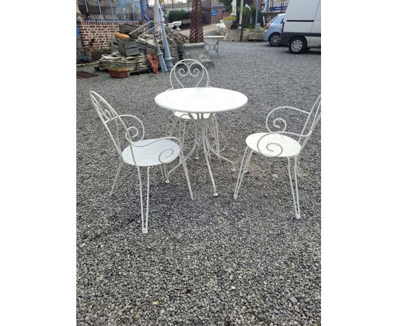 Wrought iron garden furniture 3 armchairs + 1 table