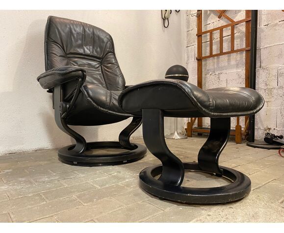 Armchair relaxation leather & footrest Stressless model Ekornes vintage 1980