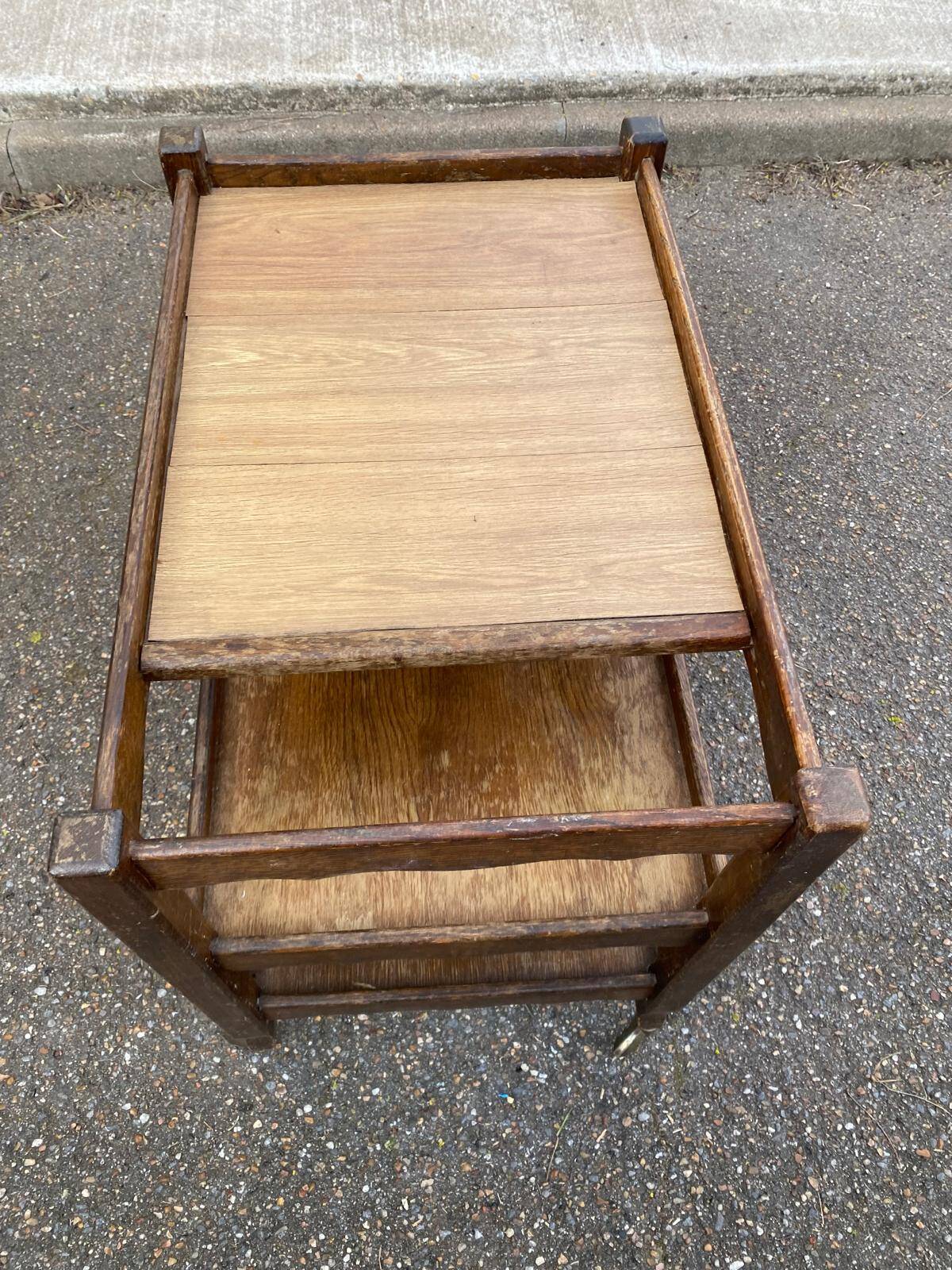 Dessert trolley with wheels and removable tray 66cm