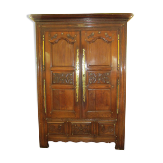 Armoire bretonne