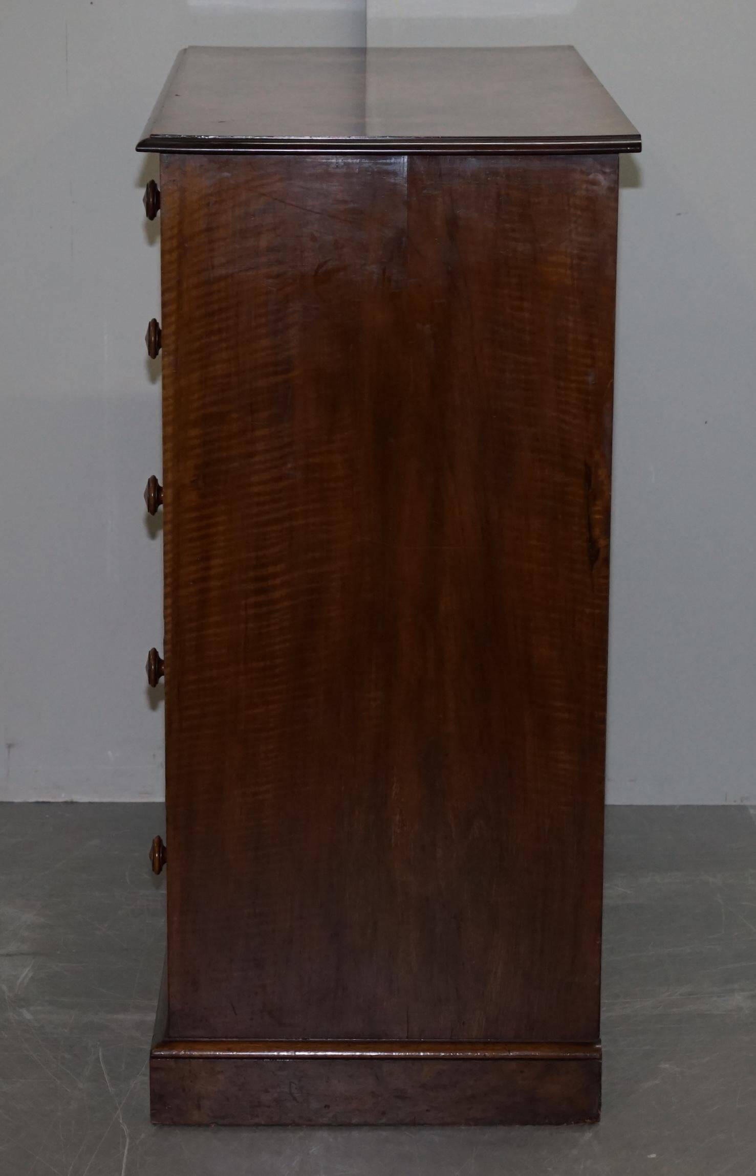 Military commode Howard & Son 1881 by Sir C Pigott