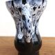Vase dans le gout de Vallauris noir et blanc