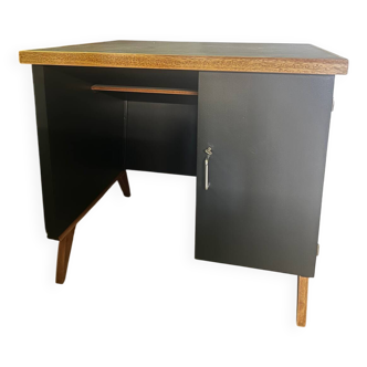 Vintage wooden children's desk – 1950s