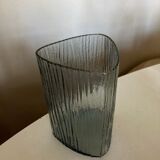 Product Pop up Christmas 22 gray glass vase tree trunk