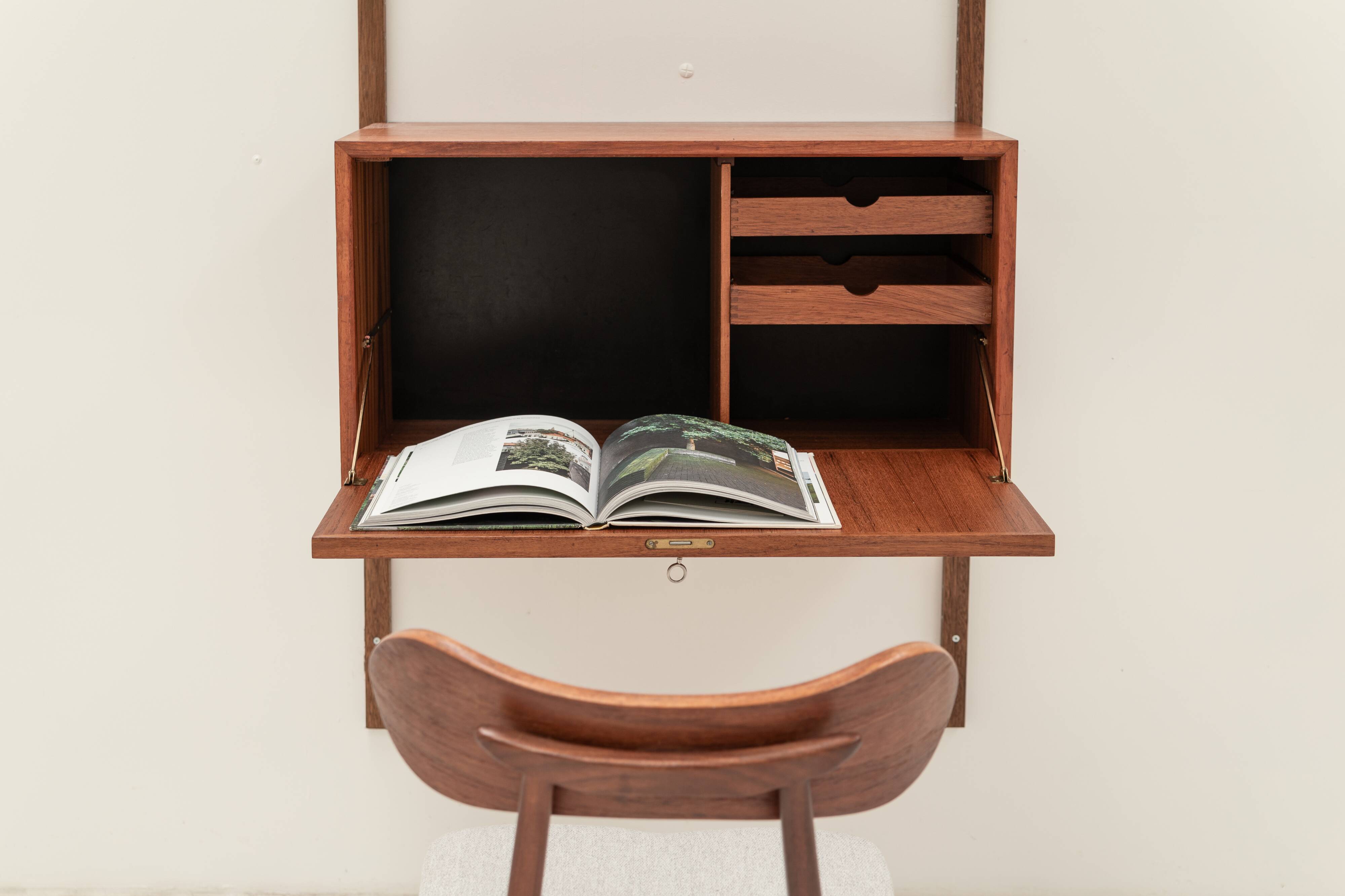 Wall unit by Poul Cadovius