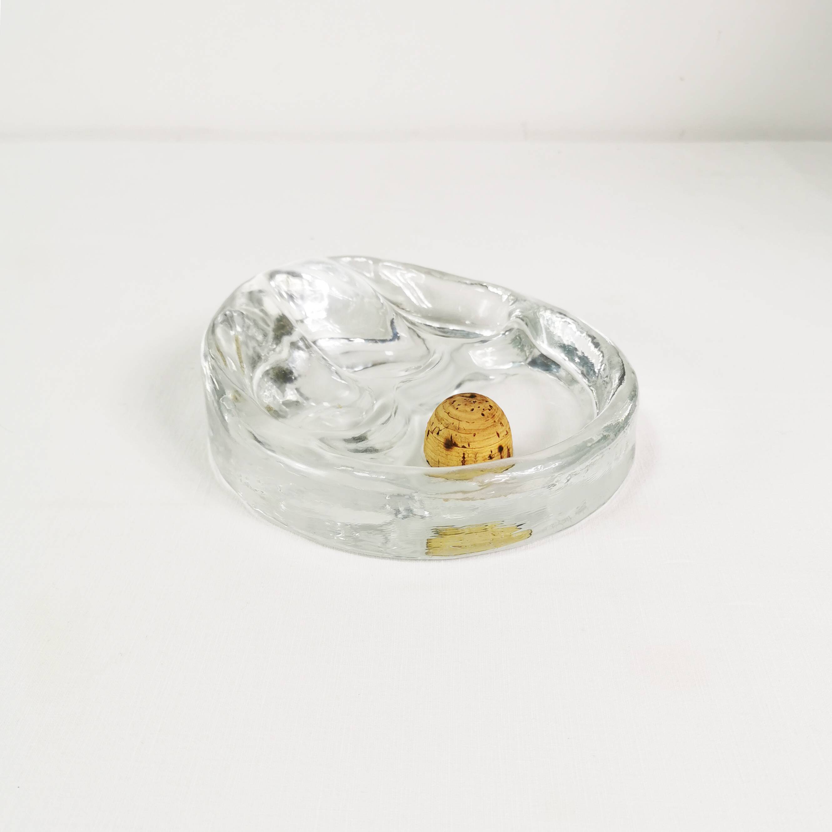 Modernist pipe ashtray, Glasdesign Georgshutte, Germany, 1970s.