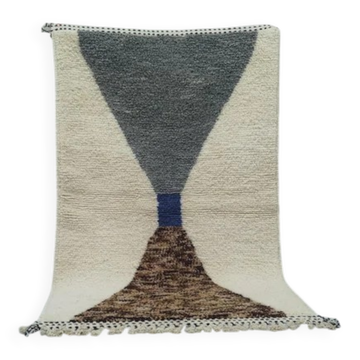 Tapis marocain en laine tissée à la main