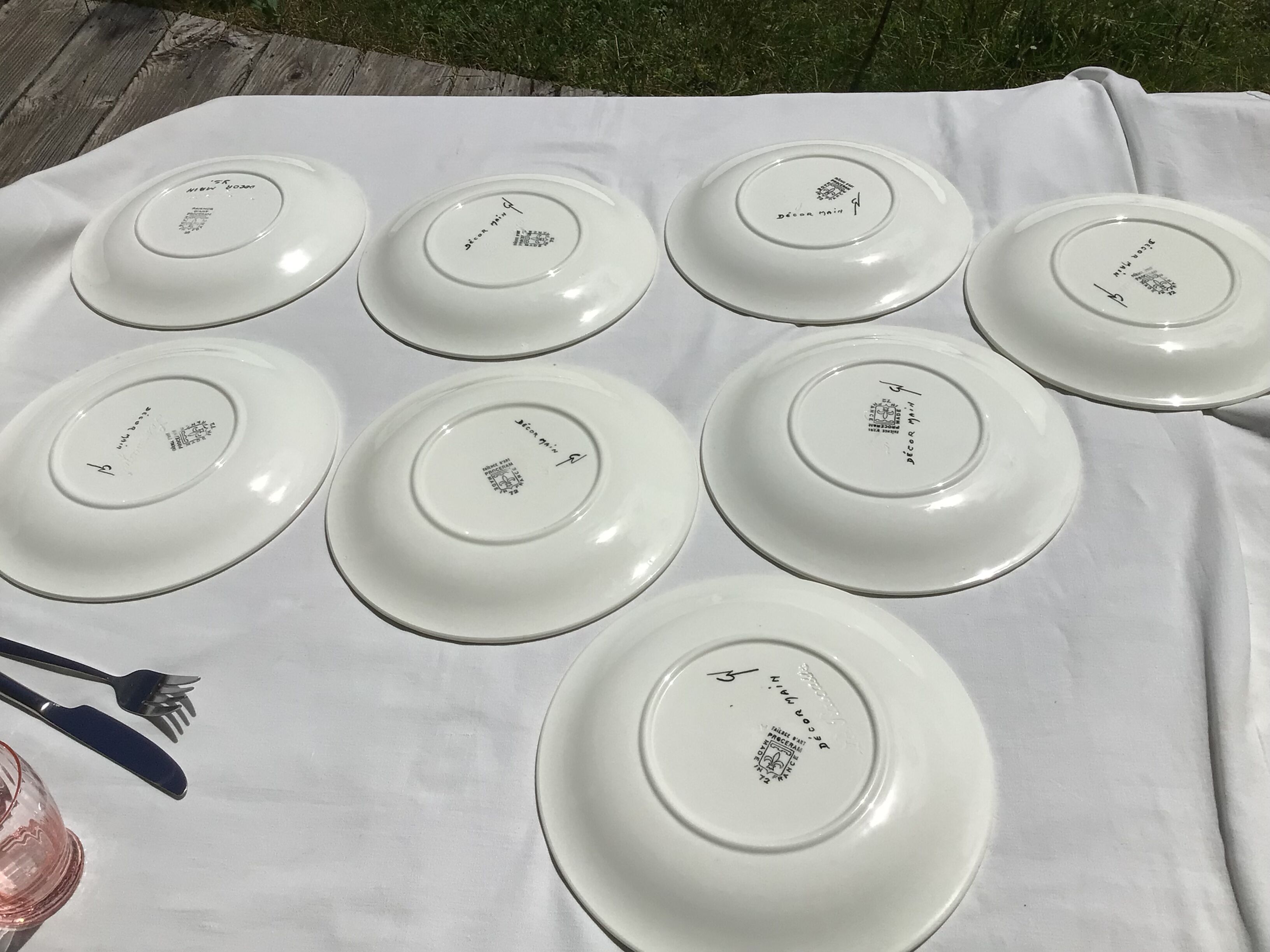 8 Plates flat fish painted handmade art art Proceram