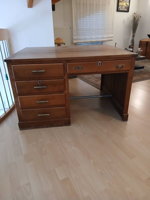 Bureau double face en noyer