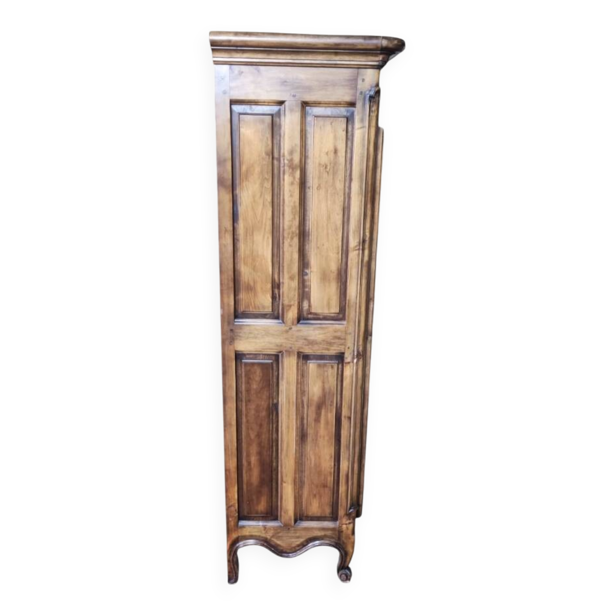 Very pretty solid wood bonnet, very beautiful wood species