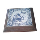 Underside of flat pattern musical bird art deco