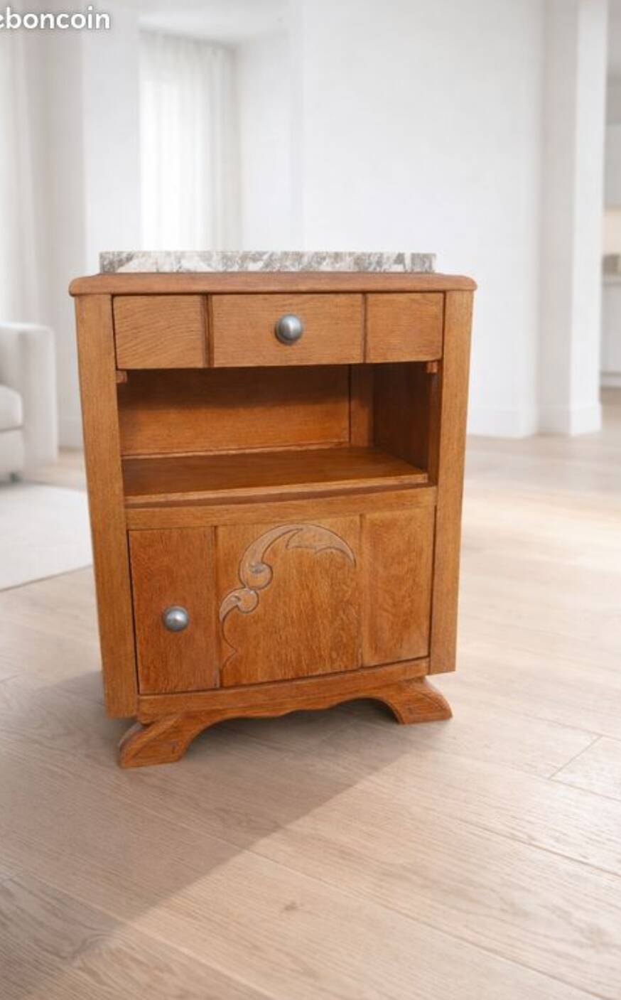 Raw oak table