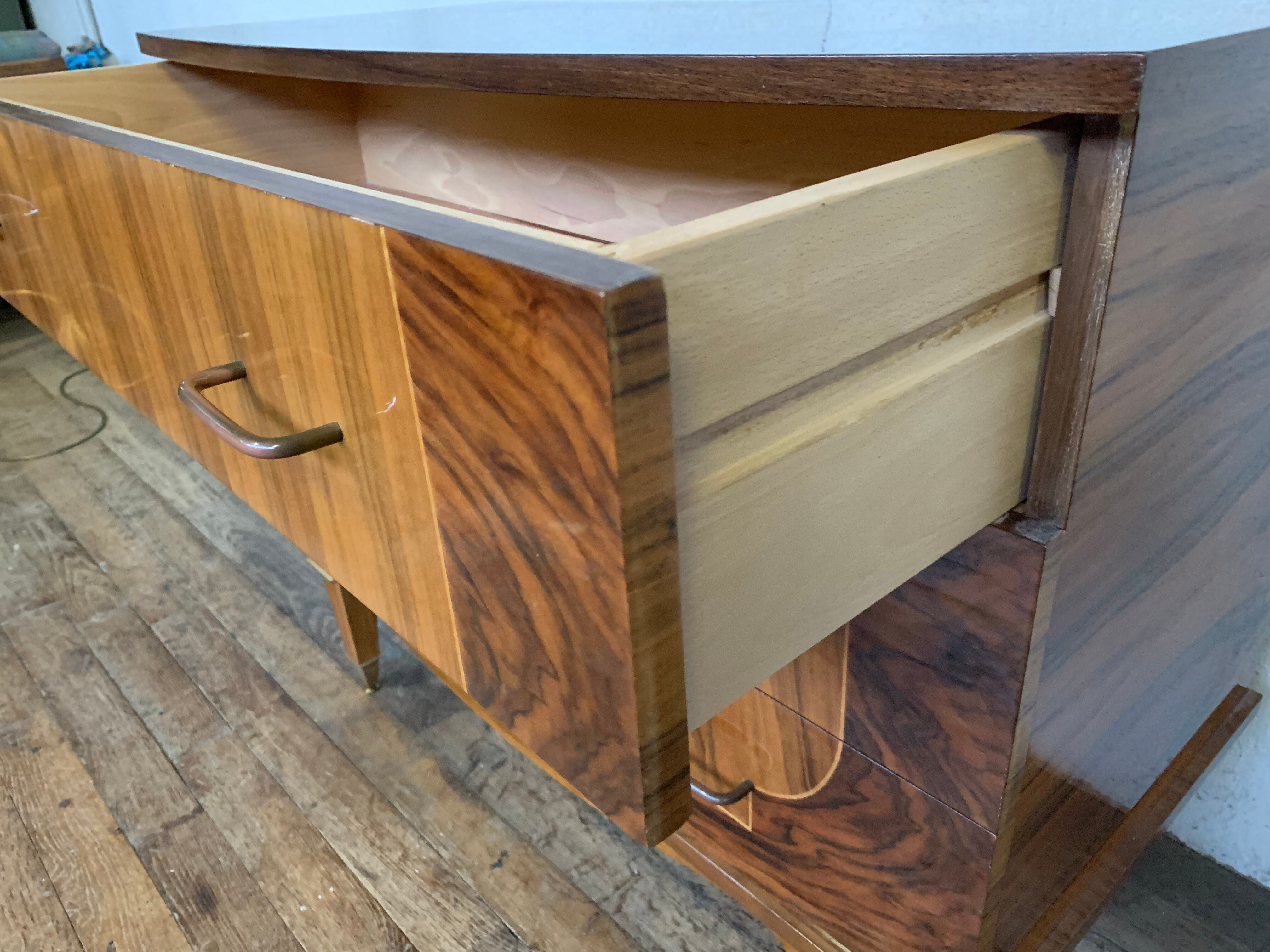 Art deco dresser has 3 drawers 1930/1940